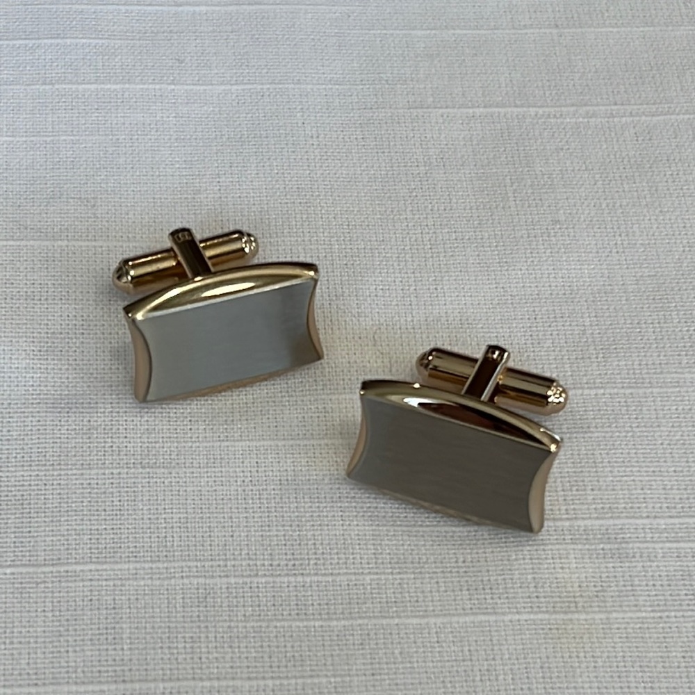 Gold Tone Hickok Cufflink Mens